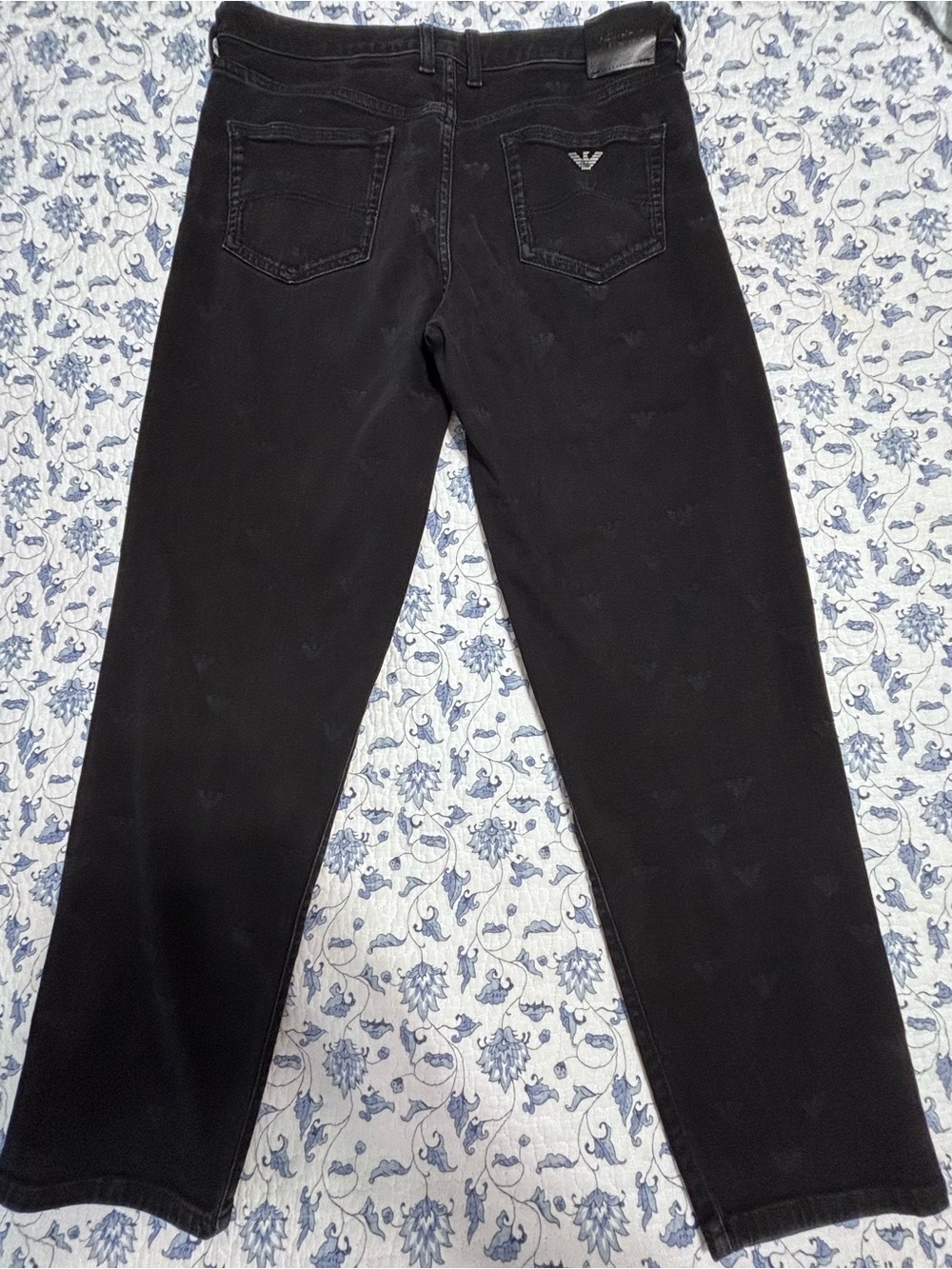 Armani Jeans women’s black jeans size 29 straight leg J90 Peonie size 29x27